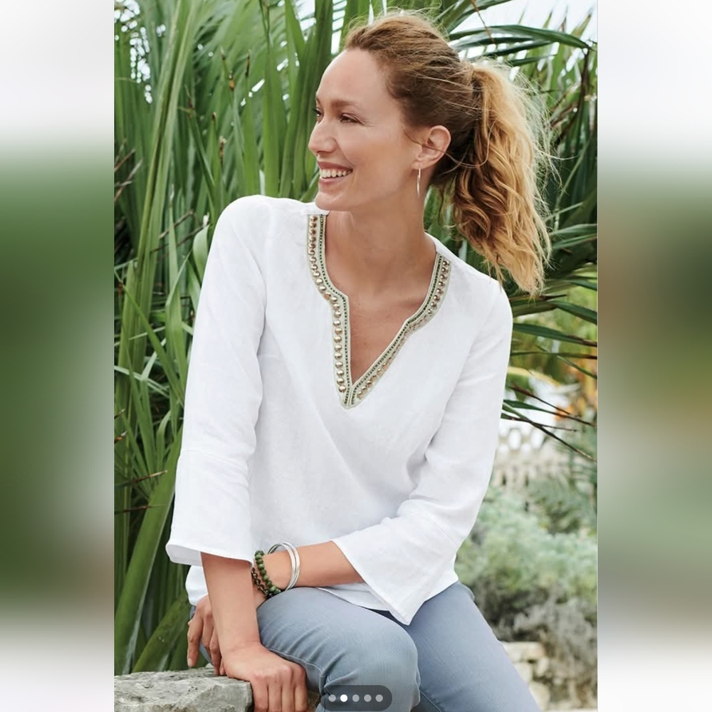 J Jill Love Linen White Blouse With Embellished Neckline